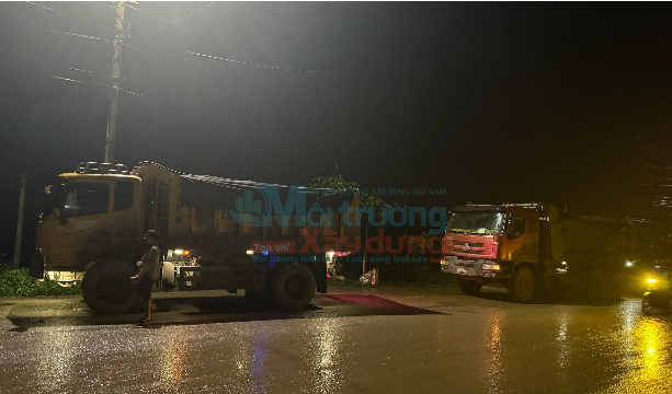 Bắc Giang: Mật phục bắt xe chở đất quá tải trong đêm